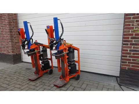 2x Balfor A9 kloofmachine Nieuwe Hydrauliek cilinder