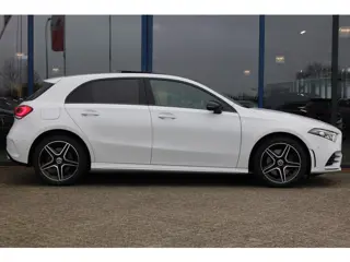 Mercedes-Benz A-Klasse 250e AUT8 AMG Line NIGHT PAKKET PANORAMADAK SFEER MEMORY KEY-LESS GO CARPLAY