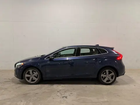 Volvo V40 1.6 T4 Summum Automaat Leer Navi Camera