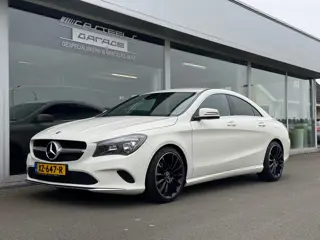 Mercedes-Benz CLA-klasse 200 Urban automaat , Apple-carplay , achteruitrijcamera , 55008 km