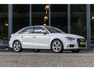 Audi A3 Limousine 35 TFSI CoD Advance (bj 2019)