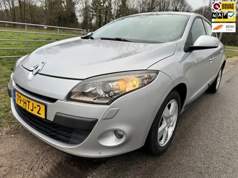 Renault Mégane 2.0 Dynamique DEALER onderhouden|1ste eigenaar