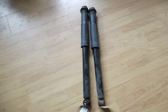 Toyota Yaris (P9) 2005/2011 Schokbrekers Achter