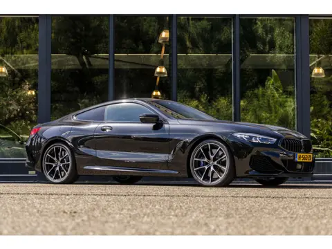 BMW 8 Serie M850i xDrive High Executive Carbon (bj 2020)