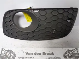 Volkswagen Golf 2003-2008 Voorbumpergrille links GTi