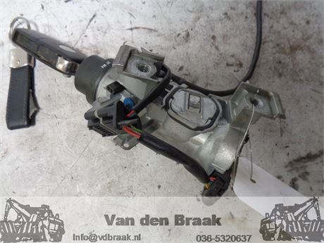 Volkswagen Golf 2003-2008 Contactslot