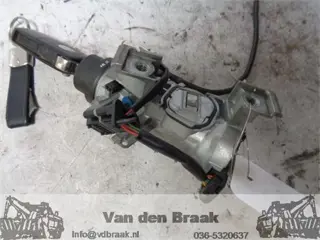 Volkswagen Golf 2003-2008 Contactslot