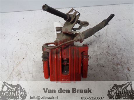 Volkswagen Golf 2008-2012 Remklauw links achter