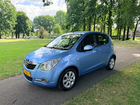 Opel Agila 1.2 Enjoy Nette auto-Goed onderhouden-Nieuwe apk