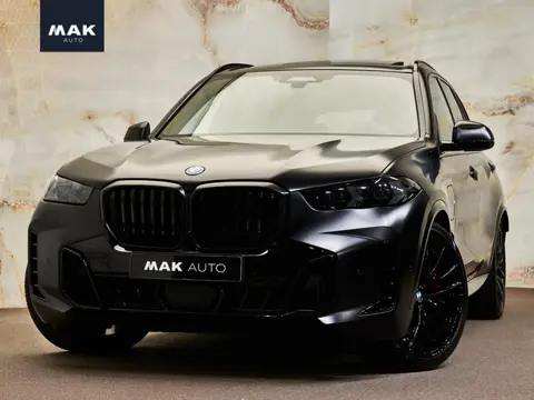 BMW X5 xDrive50e M Sport Pro , Sonderlackierung, SkyLounge pano, 4W-best., B&W, massage, Luchtv., Me
