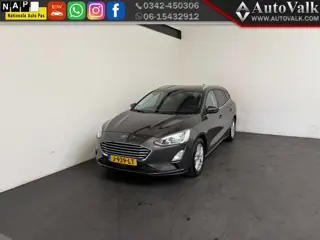 Ford FOCUS Wagon 1.0 EcoBoost ST Line Business. Trekhaak!