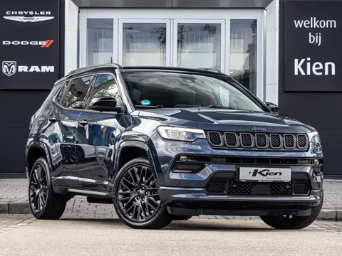 Jeep Compass 4xe 240 Plug-in Hybrid Electric S