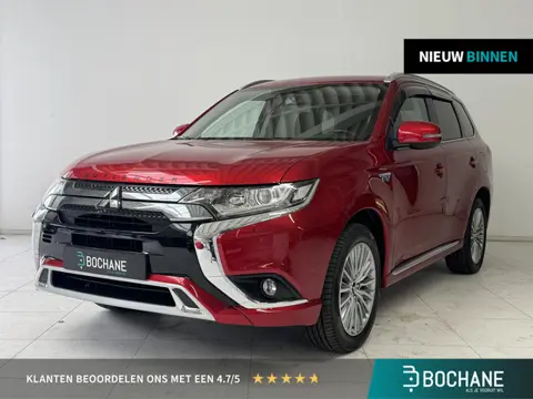 Mitsubishi Outlander 2.4 PHEV Intense | Trekhaak | Navigatie | Camera | Stoelverwarming |