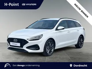 Hyundai i30 Wagon Premium 1.6 T-GDi 150pk | LEDER | ELEK. VERSTELBARE STOELEN | CAMERA | APPLE CARPL