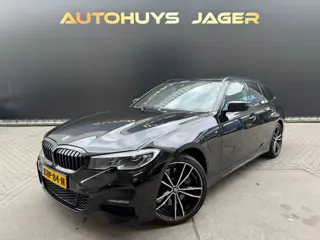 BMW 3-serie Touring 330e High Executive - M Sport Pano Laser HUD Leder Carplay Memory Virtual