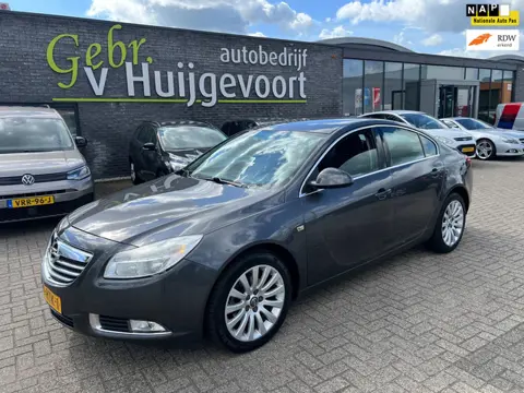 Opel Insignia 1.6 Edition