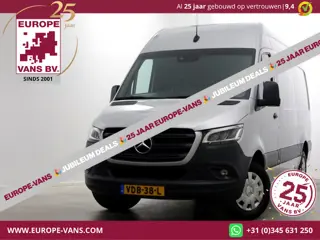Mercedes-Benz Sprinter 319 CDI 3.0 V6 190pk E6 L2H2 7G Automaat LED/Camera/Navi Trekhaak 3500kg 10-2