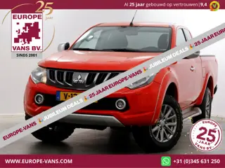 Mitsubishi L200 2.4 DI-D 180pk Club Cab Intense 4x4 High/Low Gearing + Diff. Lock 12-2018