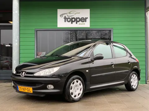 Peugeot 206 1.4 Gentry Premium | Automaat | Elekt.Ramen | Airco |