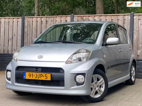 Daihatsu Sirion 2 1.3-16V Prestige NL Auto I Airco I Trekhaak I Sport I Elekt Ramen I Nette Auto