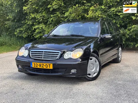 Mercedes-Benz C-klasse Combi 180 K. Elegance | Cruise control + Navi Nu € 2.975,- !!!