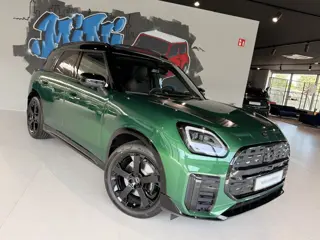 MINI Countryman E John Cooper Works 66.5 kWh Pakket XL | Panoramadak | Comfort Access | Head-up disp