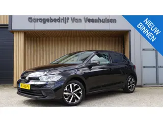 Volkswagen Polo 1.0 TSI 95pk 5Drs Life LED A-Camera  AFN.Trekhaak Virtual Cockpit Adaptive Cruise Na