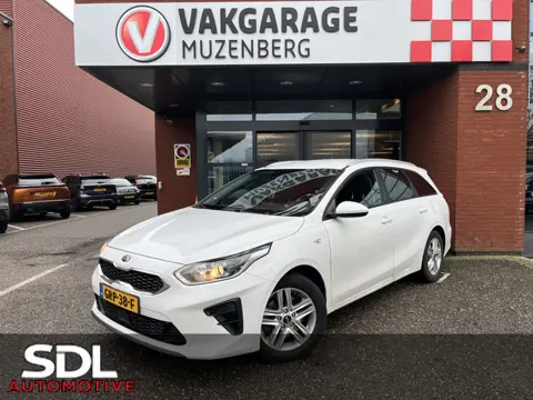 Kia Ceed Sportswagon 1.0 T-GDi DynamicLine // CRUISE // CLIMA // STUUR+STOELVERWARMING // CAMERA // 
