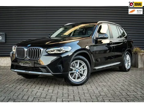 BMW X3 XDrive30e Business Edition Plus | Clima | Cruise | Metalic | 360 camera | Leder | Mooi! |