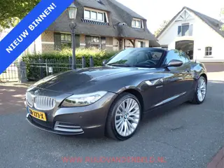 BMW Z4 Roadster sDrive23i Executive / CRUISE / STOELVERWARMING / NAVI / SPORTLEER