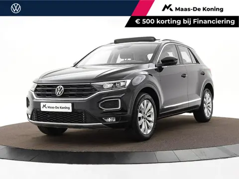 Volkswagen T-Roc 1.5 TSI 150pk DSG Sport · Panoramadak · Camera · Keyless · Apple/Android Car Play ·