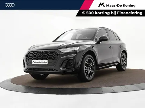 Audi Q5 50 TFSIe 299pk S-tronic S edition · Camera · Wegklapbare Trekhaak · Apple/Android Car Play ·
