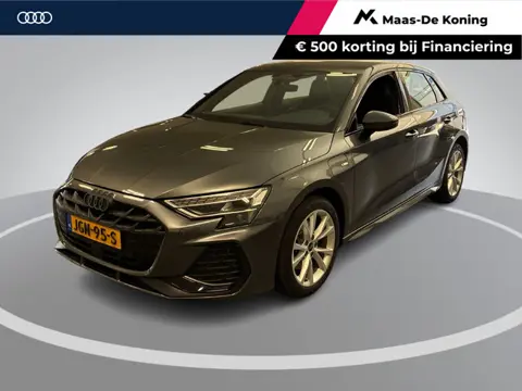Audi A3 Sportback 40 TFSIe 204pk S-tronic S edition · Apple/Andropid Car Play · Camera · Navigatie ·