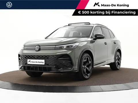 Volkswagen Tiguan 1.5 272pk DSG eHybrid R-Line Edition · Panoramadak · 360 Camera · Wegklapbare Trek