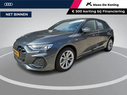 Audi A3 Sportback 40 TFSIe 204pk S Edition · Camera · Apple/Android Car Play · Parkeer Assistent · S