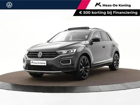 Volkswagen T-Roc 1.5 TSI 150pk Sport Business R · Panoramadak · Camera · Standkachel · Stoelverwarmi