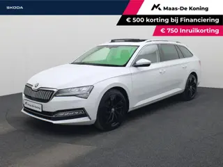 Skoda Superb Combi 1.4TSIiV 160kW/218PK Business Edition DSG · Panoramadak · Trekhaak · Apple/Androi
