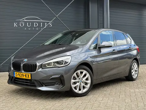 BMW 2-serie Active Tourer 225xe iPerformance High Executive, Leder, Head-up, Stoelverw., Camera