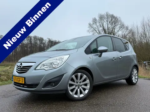 Opel Meriva 1.4 Turbo 140 PK Edition | H-Leder | Clima | 17" Velgen | Trekhaak | 6 Versnellingen | P