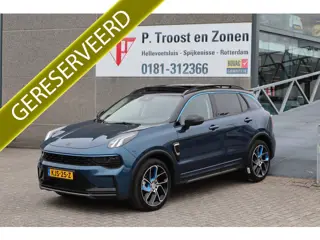 Lynk & Co 01 1.5 Panoramadak/360° Camera/Keyless/Lane assist/Adaptive cruise control/Apple carplay/C