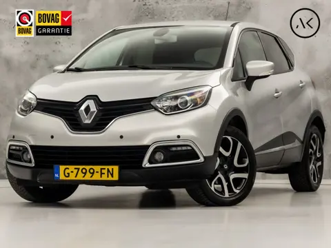 Renault Captur 1.2 TCe Dynamique Automaat (NAVIGATIE, CLIMATE, CAMERA, STOELVERWARMING, SPORTSTOELEN