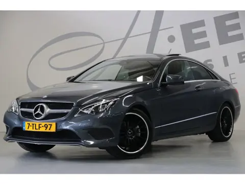 Mercedes-Benz E-klasse Coupé 200 CGI Elegance/ Panorama dak/ Stoelverwarming