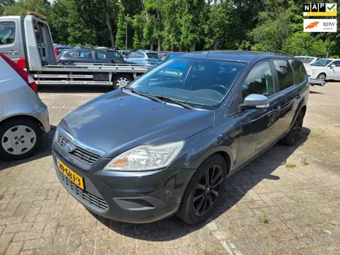 Ford Focus Wagon 1.6 Trend AIRCO/cruise