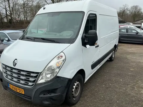 RENAULT MASTER T33 2.3 DCI L2H2