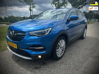 Opel Grandland X 1.2 Turbo Business Executive, NIEUWSTAAT, DISTRIBUTIE IS VERVANGEN