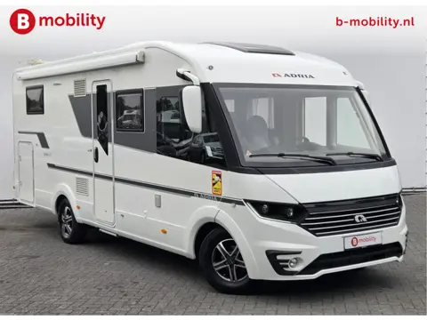 Adria SONIC 700 DC Adria Sonic 700 dc PLUS Bj.2021 Queensbed Hefbed DakAirco Luchtvering Trekhaak Fi