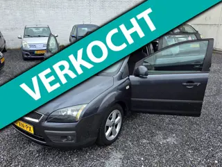 Ford Focus Wagon 1.6-16V Futura stationwagen airco