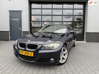 BMW 3-serie Touring 320i Business Line leer, incl grote beurt