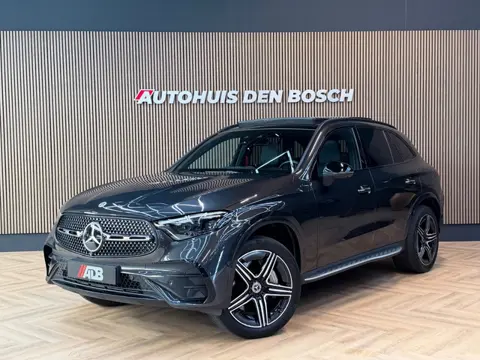 Mercedes-Benz GLC-klasse 400e 4MATIC AMG Line 381PK - Pano