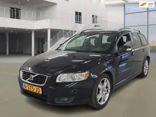 Volvo V50 2.4i/NWE APK/AIRCO/LEDER/TREKHAAK/CRUISE/PARKEER SENSOR